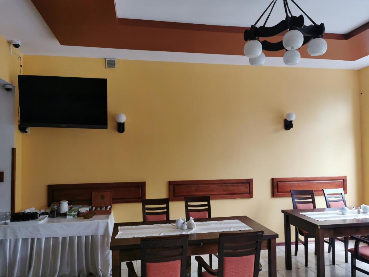Hotel Gambit I Restauracja Cieszyn Cieszyn  Ngoại thất bức ảnh