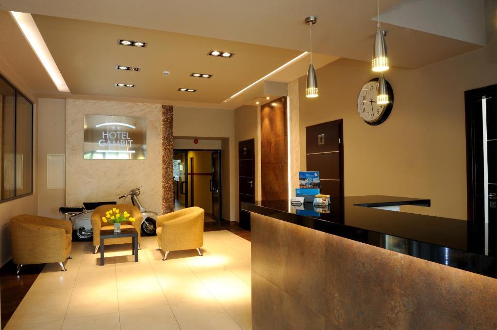 Hotel Gambit I Restauracja Cieszyn Cieszyn  Ngoại thất bức ảnh